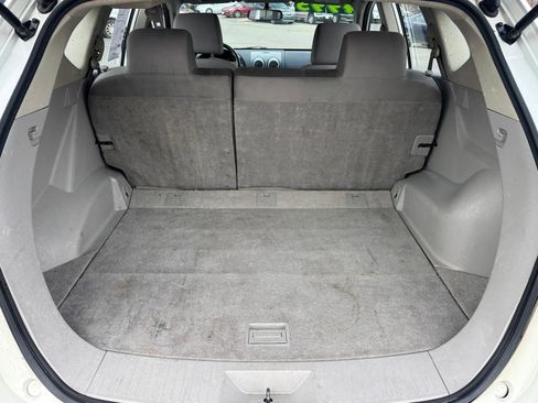 Used 2010 Nissan Rogue S image 5