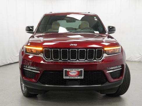 Certified 2025 Jeep Grand Cherokee Limited AWD/4WD image 8