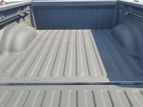 Used 2025 RAM 1500 Big Horn AWD/4WD image 30