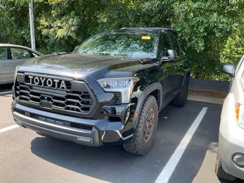 Used 2026 Toyota Sequoia TRD Pro AWD/4WD image 12