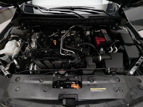 Certified 2025 Nissan Altima 2.5 SV image 3