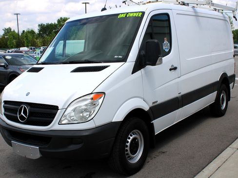 Used 2012 Mercedes-Benz Sprinter 2500 image 3