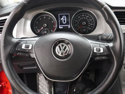 Used 2017 Volkswagen Golf Wolfsburg Edition FWD image 12