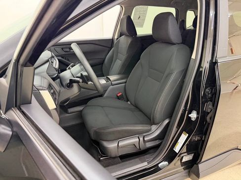 Used 2024 Nissan Rogue S FWD image 19