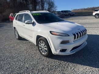 Used 2018 Jeep Cherokee Overland video 1