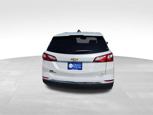 Used 2021 Chevrolet Equinox LT FWD image 8