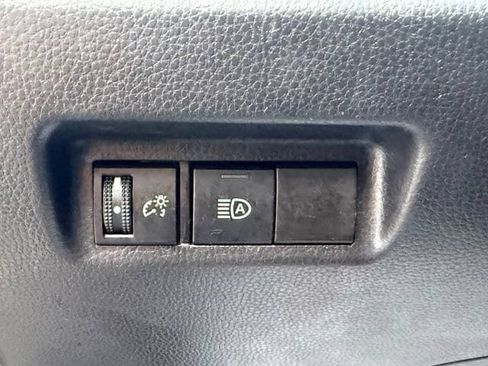Used 2025 Toyota RAV4 LE AWD/4WD image 21