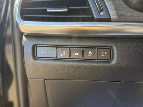 Used 2022 Kia Telluride EX w/ EX Premium Package AWD/4WD image 14