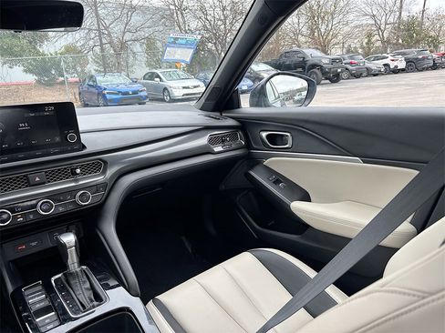 Used 2024 Acura Integra A-Spec image 23