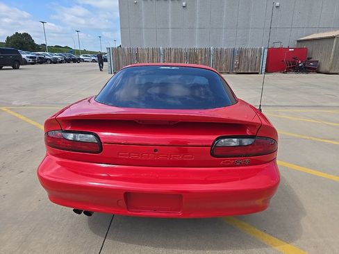 Used 1996 Chevrolet Camaro Z28 RWD image 6