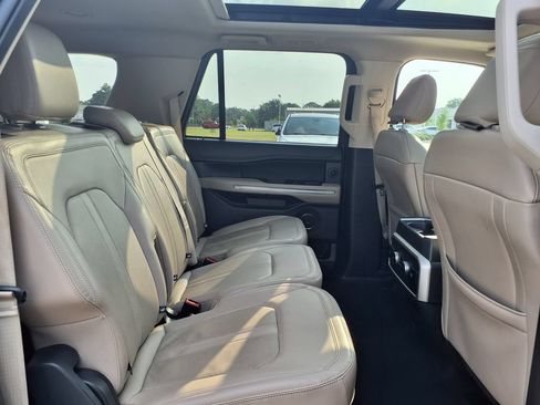 Used 2024 Ford Expedition Max Limited RWD image 25