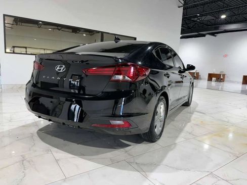 Used 2020 Hyundai Elantra SEL FWD image 26