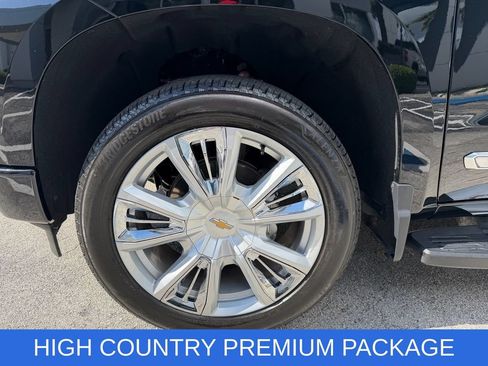 Used 2026 Chevrolet Silverado 1500 High Country w/ High Country Premium Package AWD/4WD image 9