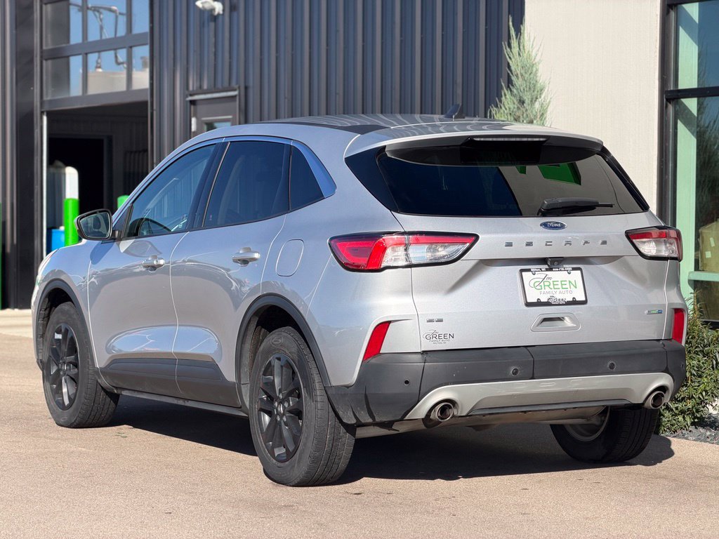 Used 2020 Ford Escape SE AWD/4WD image 3