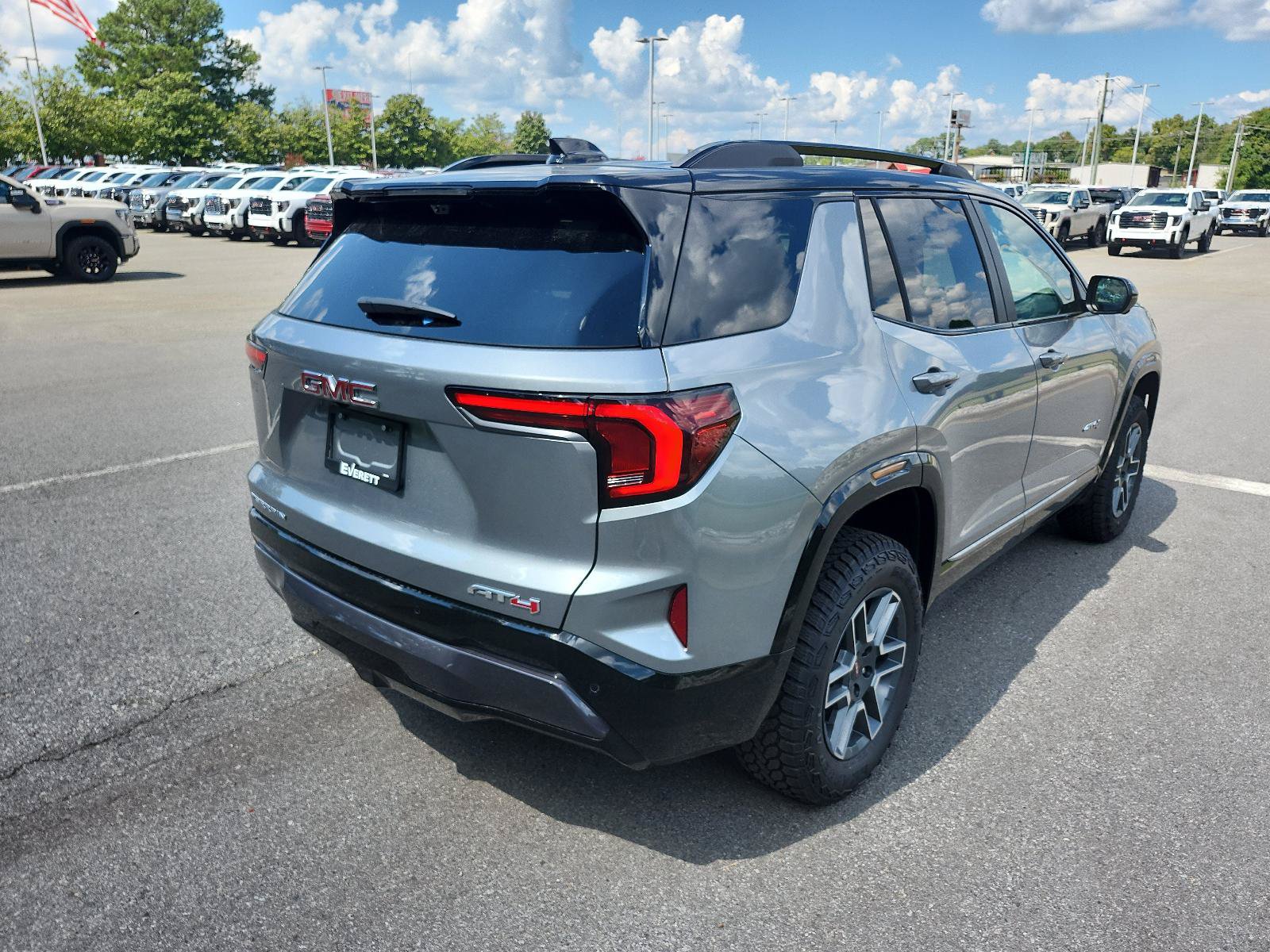 New 2027 GMC Terrain AT4 w/ Convenience Package III AWD/4WD image 3
