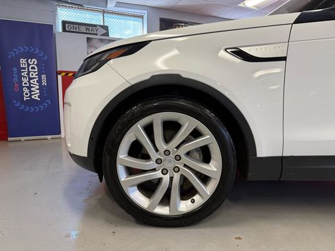 Used 2020 Land Rover Discovery HSE Luxury AWD/4WD image 22
