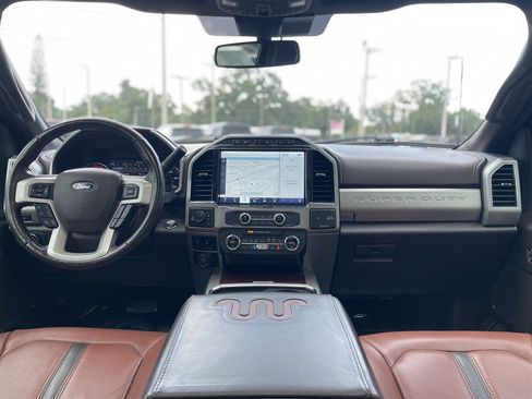 Used 2022 Ford F250 King Ranch w/ King Ranch Ultimate Package AWD/4WD image 5