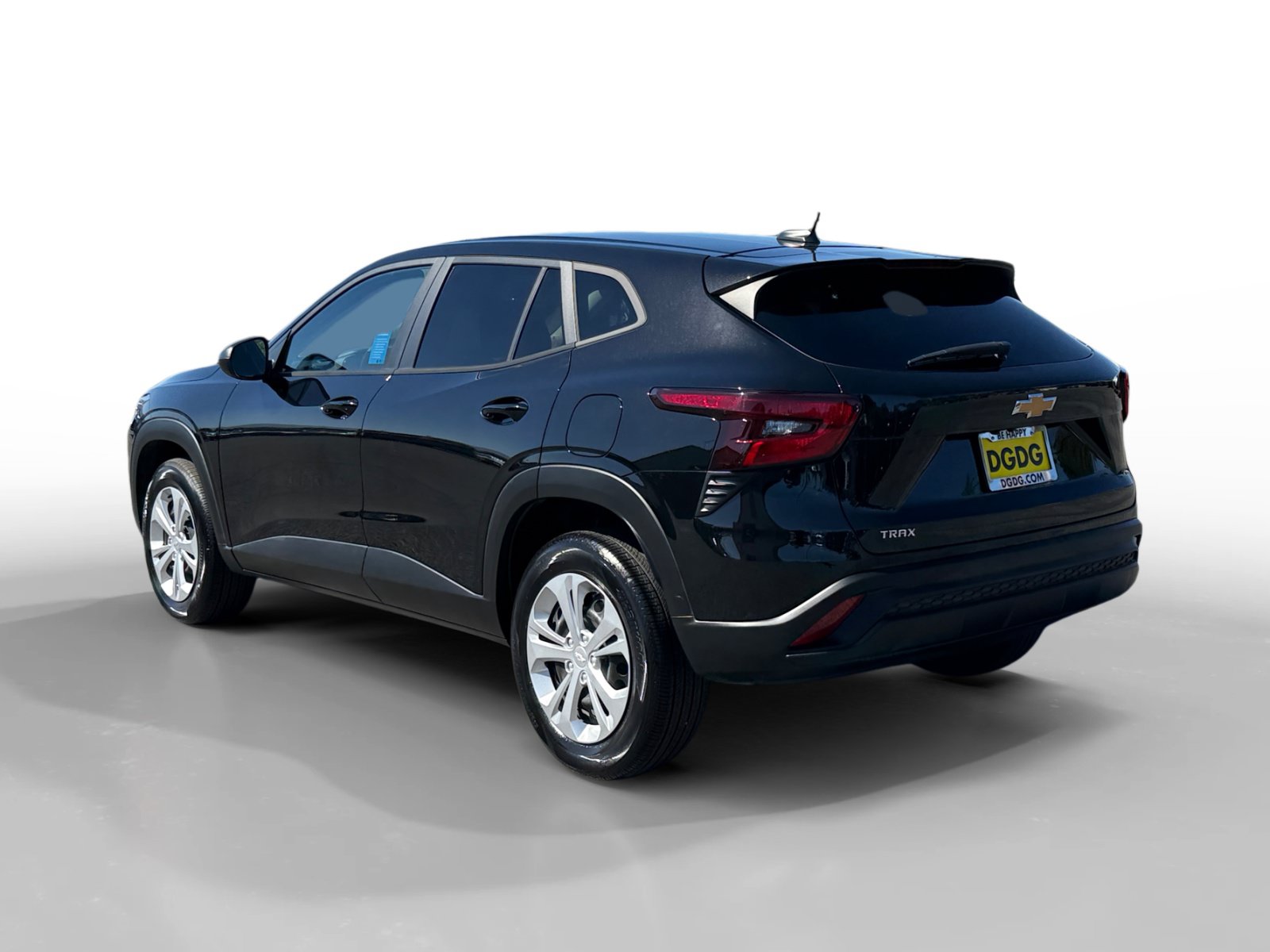 Used 2024 Chevrolet Trax LS FWD image 3