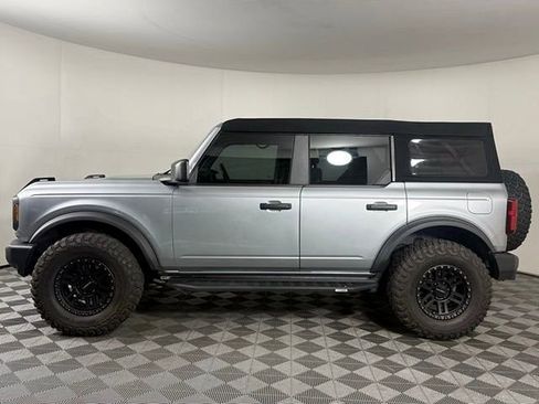 Used 2023 Ford Bronco 4-Door image 3