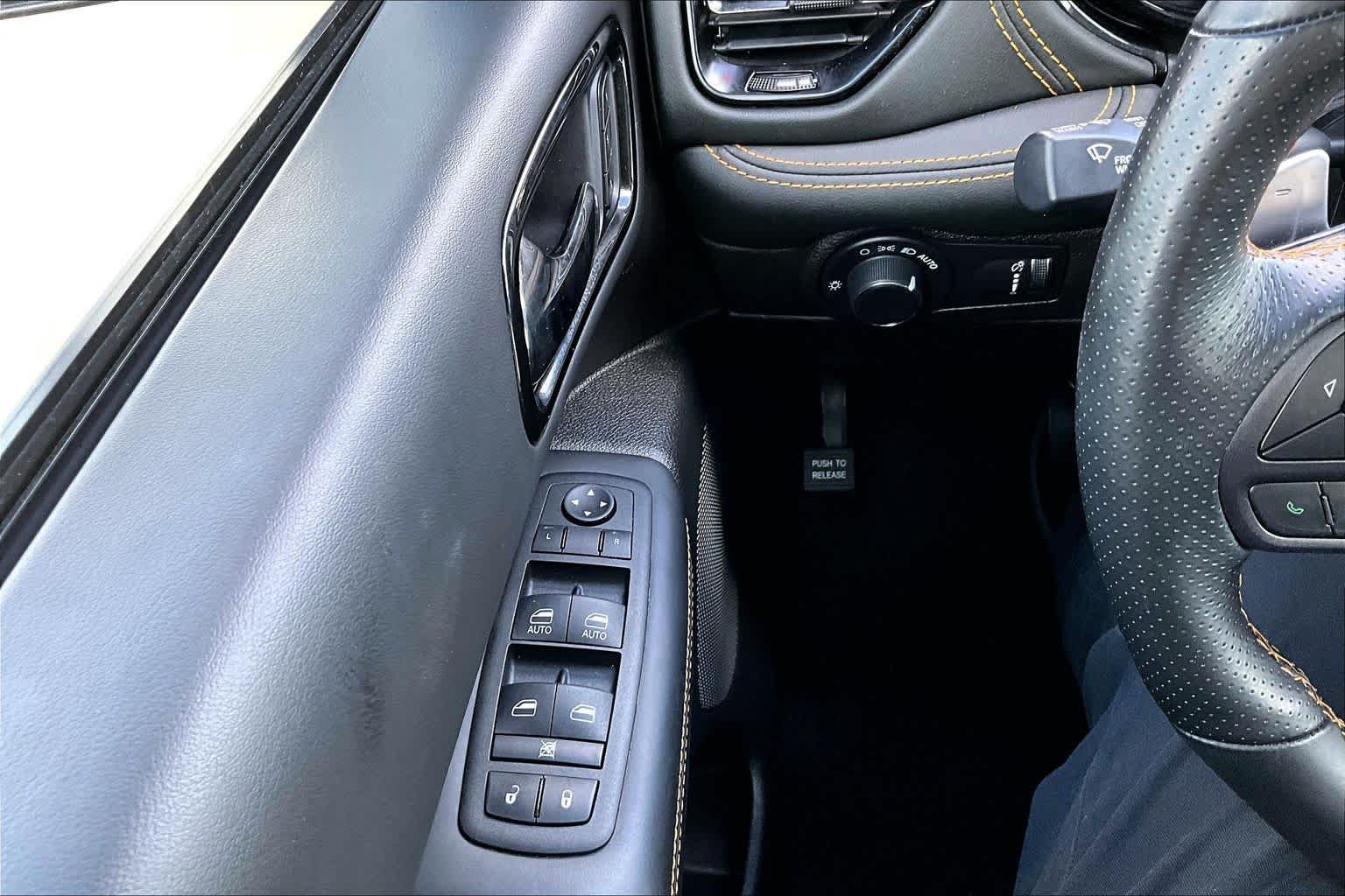 Used 2023 Dodge Durango R/T AWD/4WD image 35
