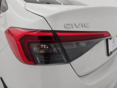 Used 2024 Honda Civic Sport image 39
