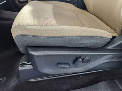 Certified 2022 Ford F150 XLT w/ Equipment Group 302A High image 15