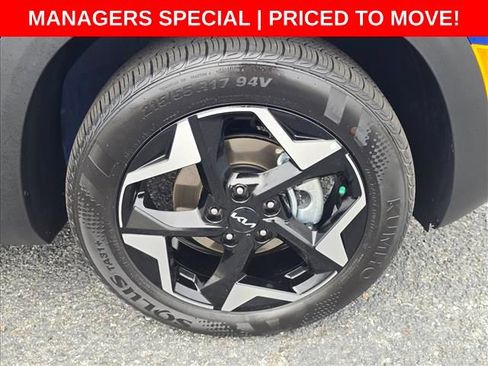 Used 2026 Kia Seltos S FWD image 30