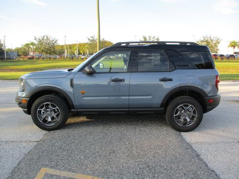 Used 2024 Ford Bronco Sport Badlands image 4