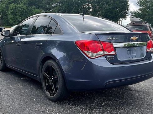 Used 2014 Chevrolet Cruze Eco FWD image 3