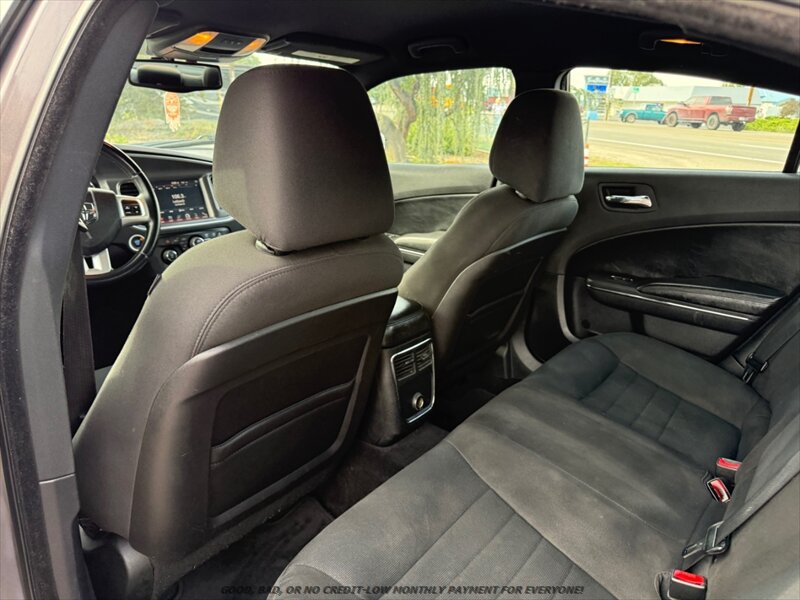Used 2013 Dodge Charger SXT RWD image 13