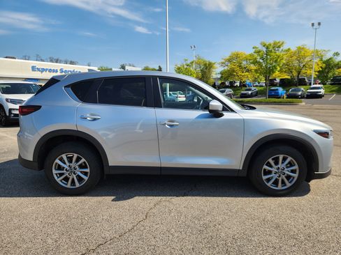 Used 2023 MAZDA CX-5 AWD 2.5 S w/ Select Package image 6