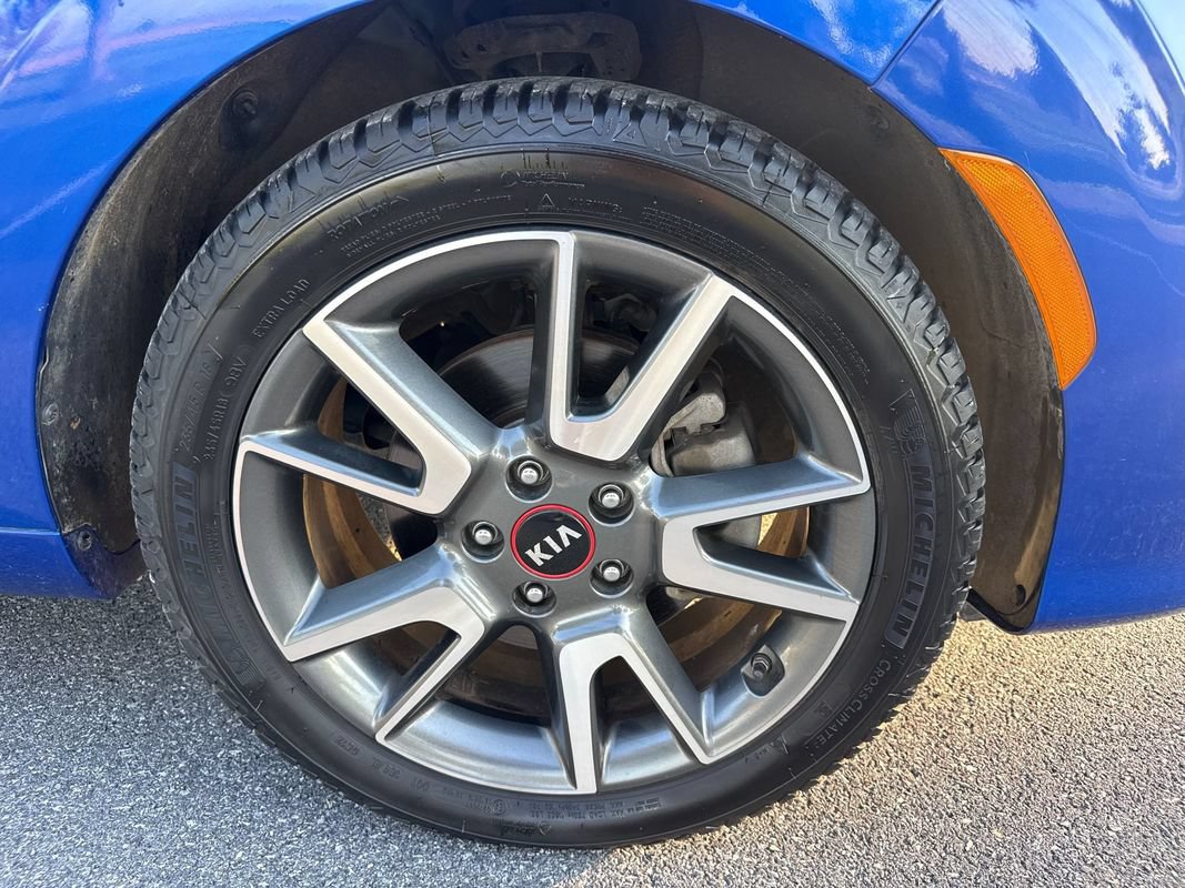 Used 2020 Kia Soul GT-Line Turbo FWD image 32