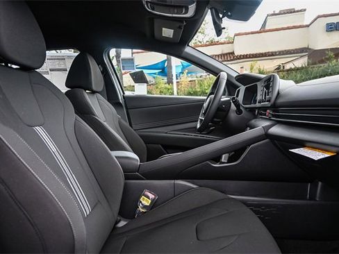 New 2026 Hyundai Elantra Sport image 21