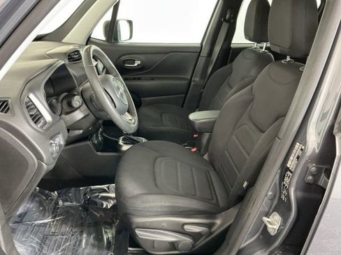 Used 2022 Jeep Renegade Latitude image 14