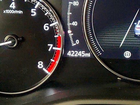 Used 2023 MAZDA MAZDA3 s FWD image 16