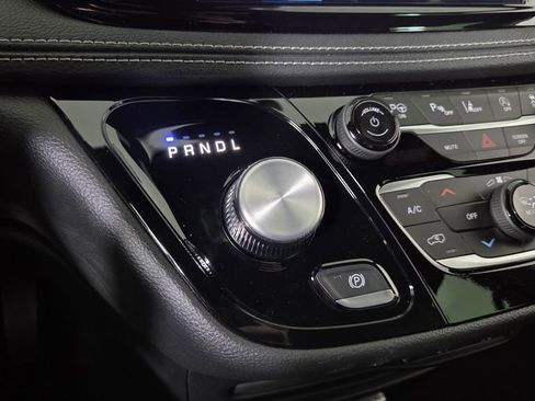 New 2025 Chrysler Pacifica Select image 22