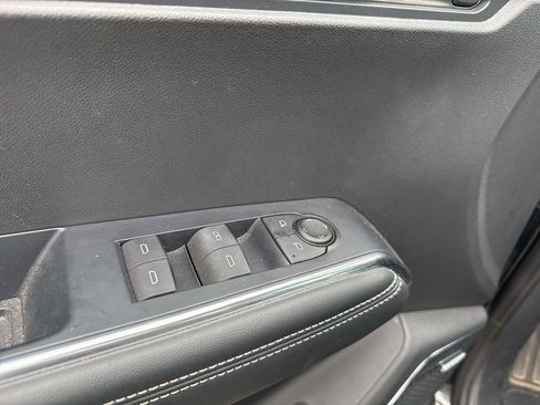 Used 2024 GMC Acadia Elevation w/ Luxury Package FWD image 17