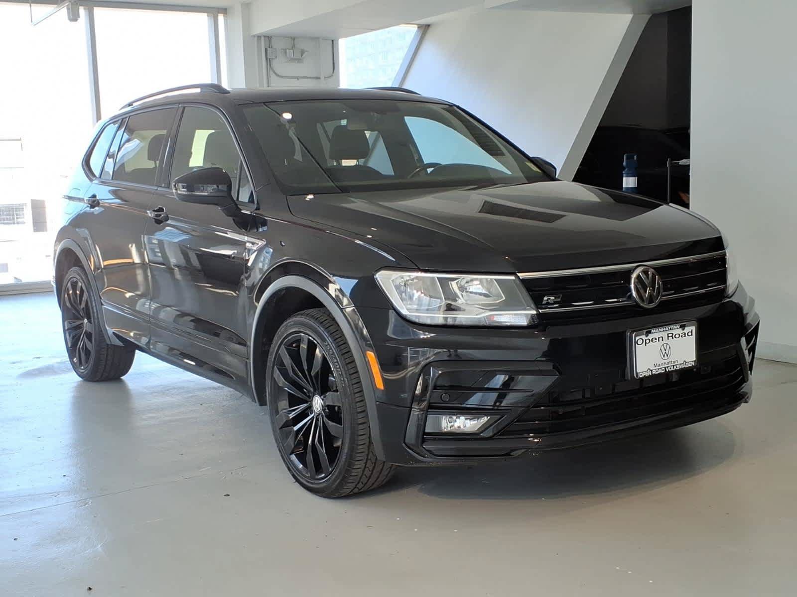 Used 2020 Volkswagen Tiguan SE R-Line AWD/4WD image 3
