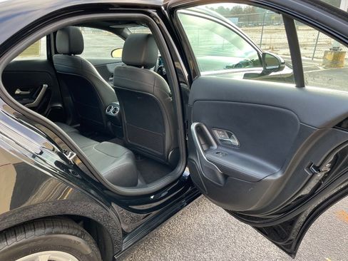Used 2019 Mercedes-Benz A 220 image 19