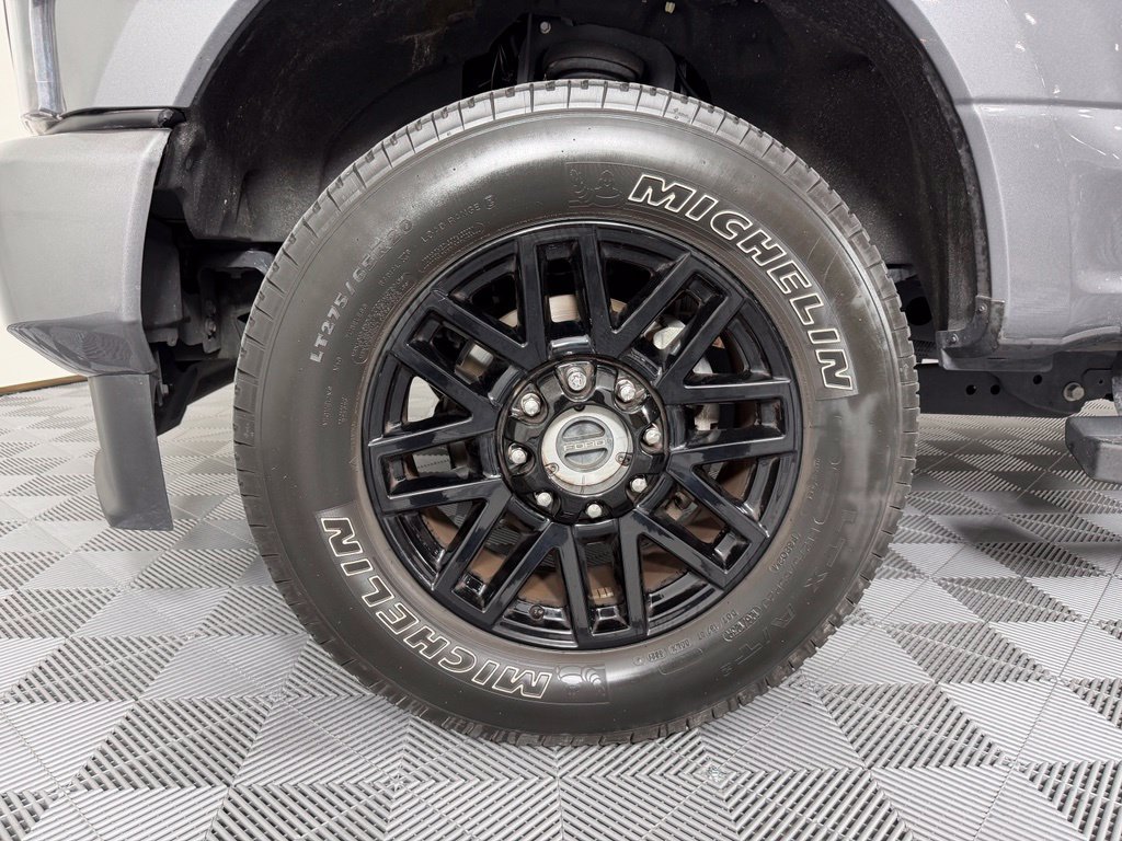 Used 2022 Ford F250 Lariat w/ Black Appearance Package AWD/4WD image 15
