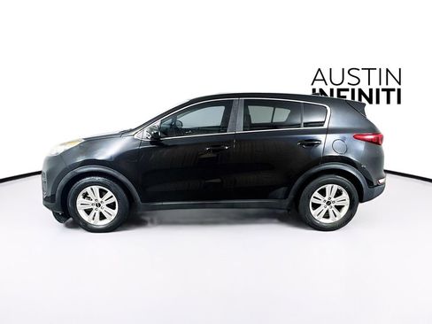 Used 2017 Kia Sportage LX w/ Option Group 012 FWD image 4