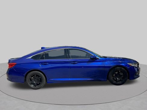 Used 2018 Honda Accord Sport image 6