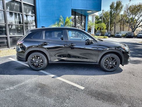 New 2026 Honda HR-V Sport image 9