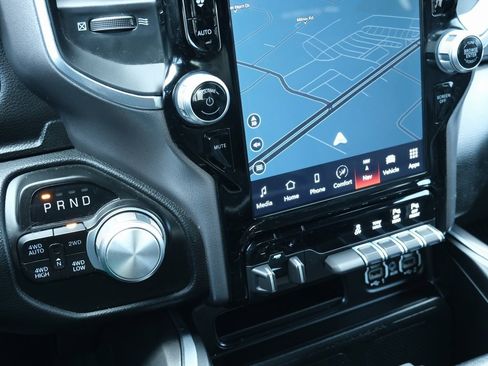 Used 2023 RAM 1500 Laramie image 23