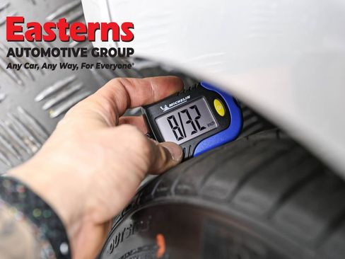 Used 2018 Lexus IS 300 AWD w/ Comfort Package image 31