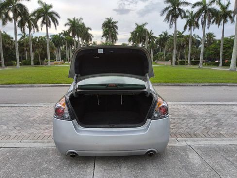 Used 2009 Nissan Altima 2.5 SL w/ SL Pkg FWD image 14