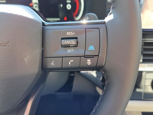 New 2026 Nissan Pathfinder SL FWD image 24