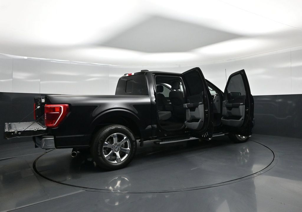Used 2023 Ford F150 XLT w/ Equipment Group 302A High RWD image 6