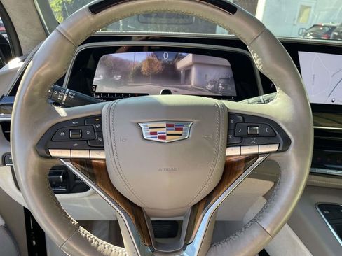 Used 2022 Cadillac Escalade Sport Platinum image 23