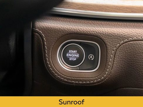 Used 2021 Mercedes-Benz GLS 450 4MATIC image 21